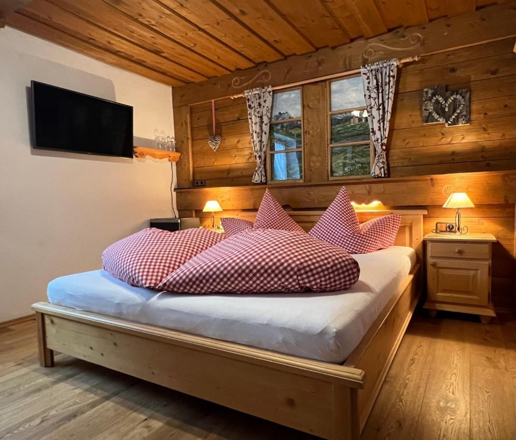 מלון Hinterhornbach Berghof Am Schwand מראה חיצוני תמונה